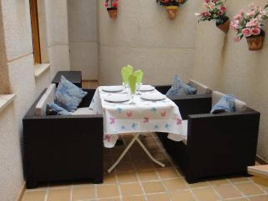 Beachside Apartment In The Centre Of El Campello Exterior photo