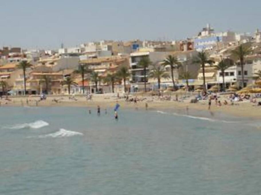 Beachside Apartment In The Centre Of El Campello Exterior photo