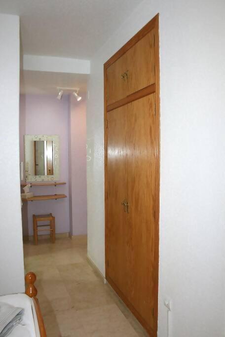Beachside Apartment In The Centre Of El Campello Exterior photo